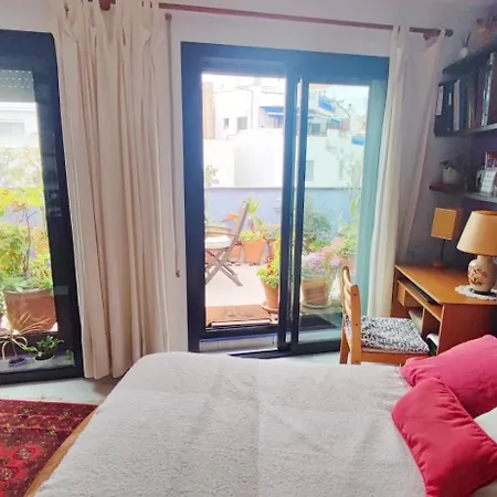 Cosy Flat In Pretty Seaside Town Daire Sitges