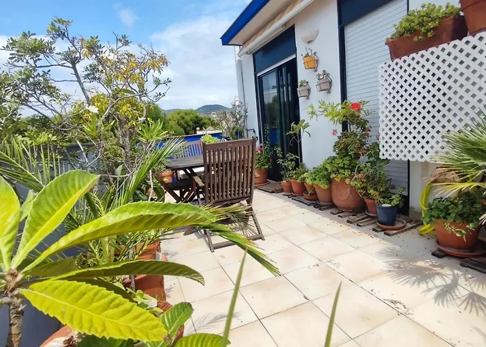 Cosy Flat In Pretty Seaside Town Sitges