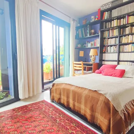 Cosy Flat In Pretty Seaside Town * Сиджес